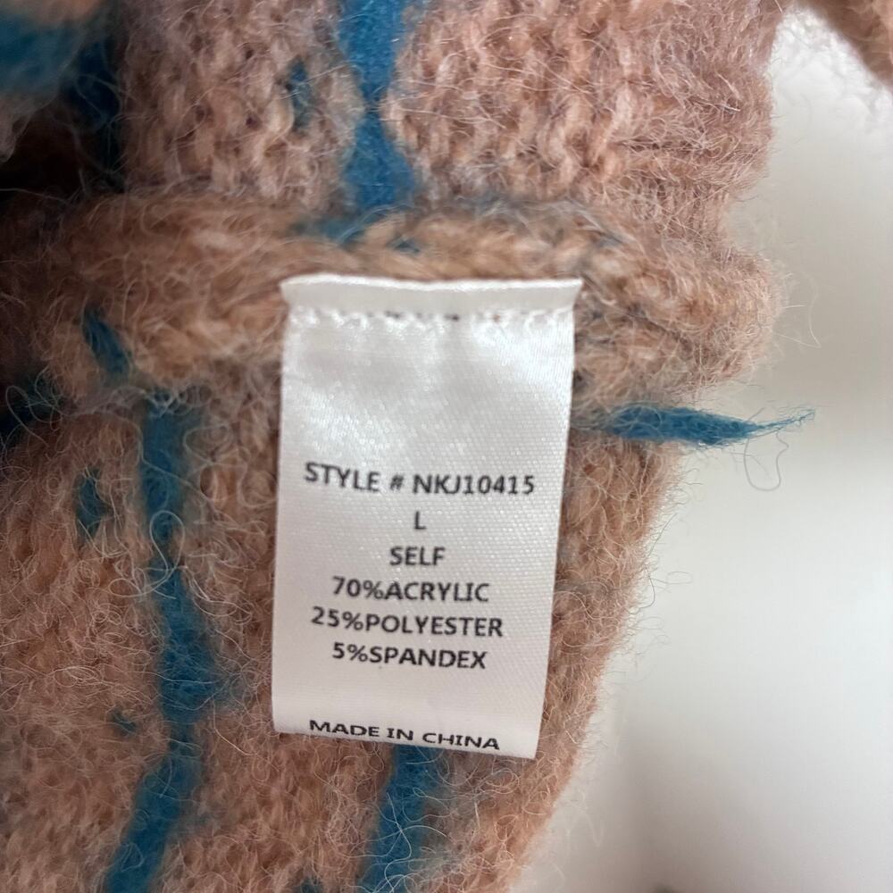 ⁠Altar'd State Fair Isle Oversized Cardigan Sweater Large Tan Pink Blue⁠ - Picture 4 of 5